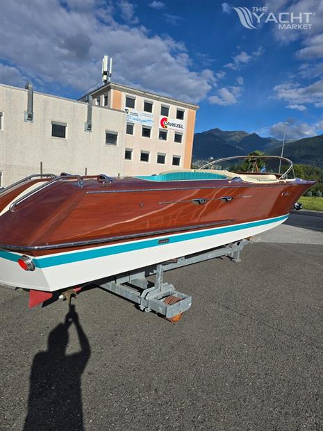 RIVA AQUARAMA SPECIAL 708