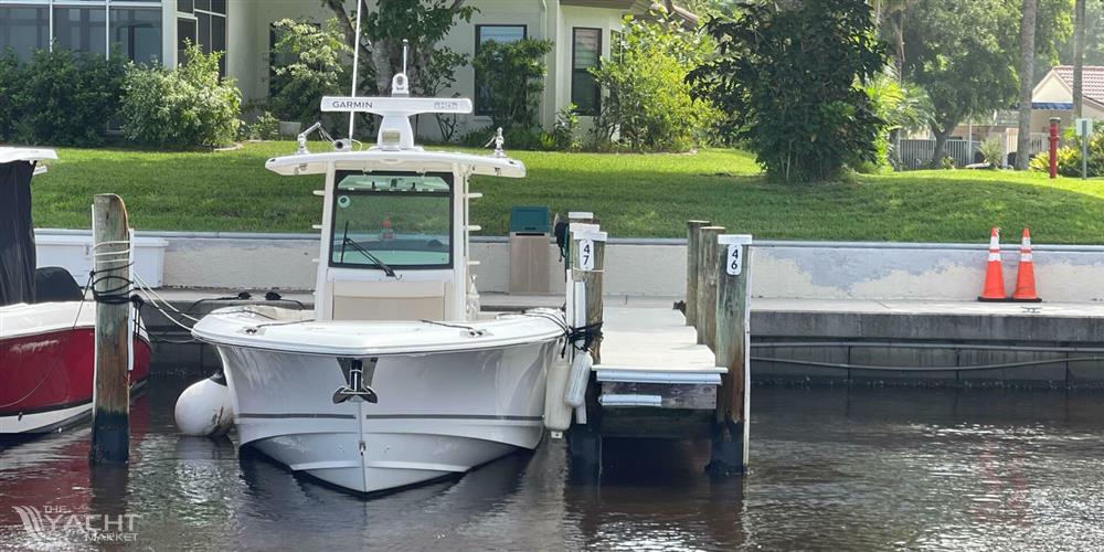 2021 Boston Whaler