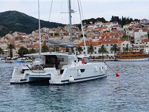 FOUNTAINE PAJOT ASTREA 42