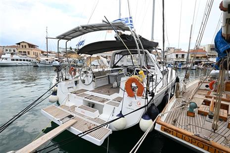 Beneteau Oceanis 48