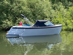 Corsiva 500 Tender