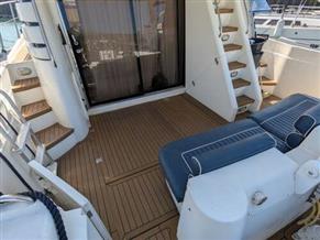 Sunseeker Manhattan 46