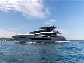 Sunseeker 88 Yacht