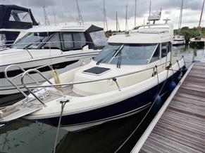 Aquador 25CE