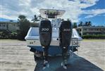 Boston Whaler  320 Outrage