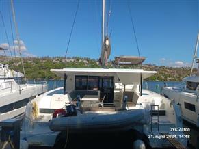 Fountaine Pajot Lucia 40