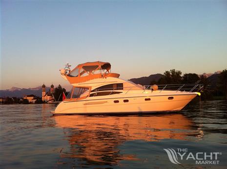 Princess Yachts 42 Flybridge