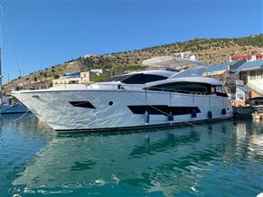 Sunseeker 86 Yacht