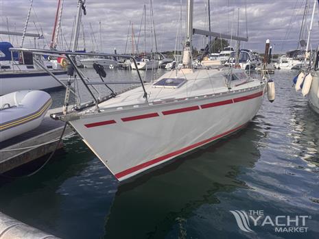 Beneteau First 32