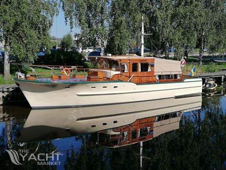 Claus Held Motor Yacht