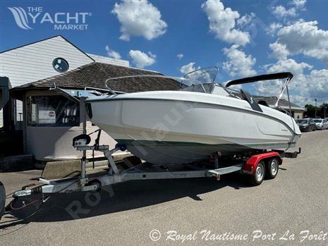 BENETEAU FLYER 6.6 SPACEDECK