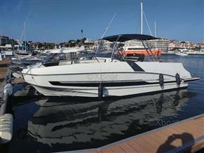 BENETEAU FLYER 8.8 SPACEDECK