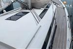 Beneteau Oceanis 51.1 - Picture 2