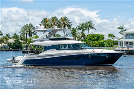 Tiara Yachts
