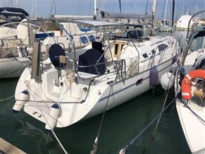 Catalina 445