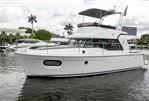 Beneteau Swift Trawler 35