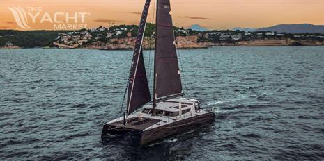 HH CATAMARANS HH66