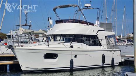 BENETEAU SWIFT TRAWLER 35