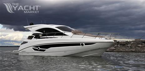 Cobrey Yachts 52 HT