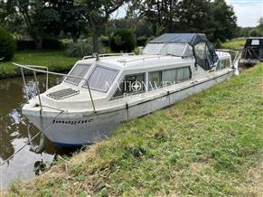 Viking 32 32ft Centre Cockpit Cruiser