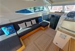 CAYMAN YACHTS 48 - 50 WA