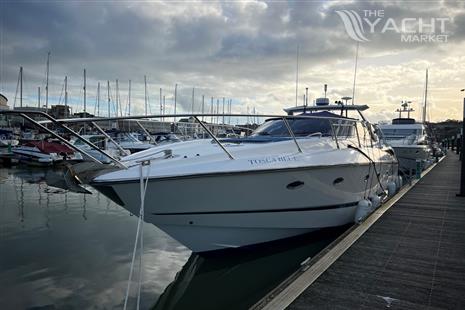 Sunseeker Camargue 50 - Image courtesy of JD Yachts