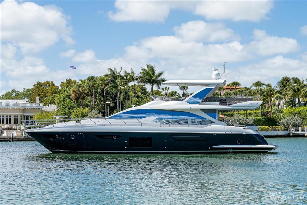 2016 Azimut