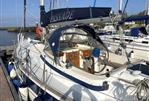 Hallberg Rassy 352