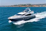 Sunseeker 86 Yacht