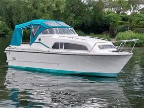 Viking 24 Cockpit Cruiser