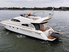 Fairline Squadron 55