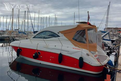 BENETEAU MONTE CARLO 32 HARD TOP