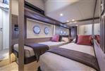 Absolute Navetta 53