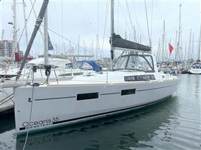 Beneteau Oceanis 35