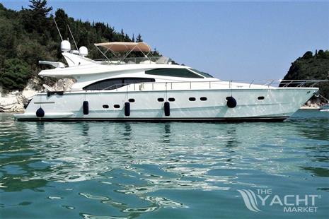 Ferretti 68