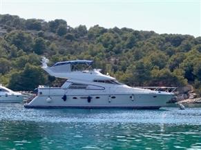 Johnson 56 Motor Yacht