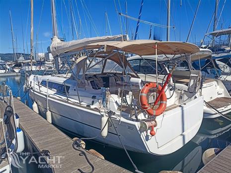 Dufour Yachts 382 Grand Large - Abayachting Dufour 382 Grand Large 1