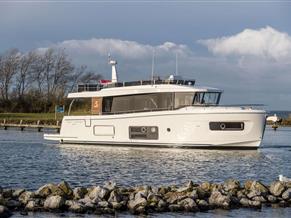 BENETEAU SWIFT TRAWLER 54