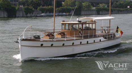 Custom 65ft Classic Gentleman Motor Yacht