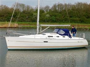 Beneteau Oceanis 323 Clipper