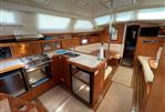 Hunter 44 DECK SALOON - General Image