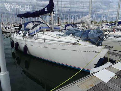 BENETEAU FIRST 32S5