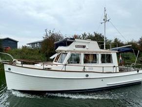 Grand Banks 32