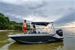 Bayliner M17
