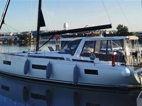 BENETEAU OCEANIS 60