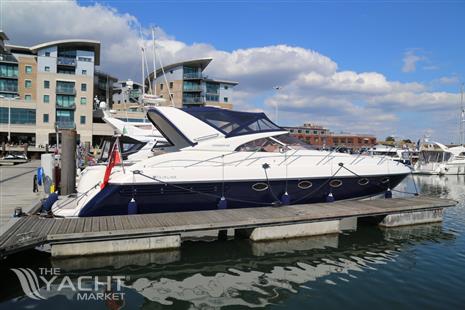 Fairline Targa 43 - Image courtesy of JD Yachts