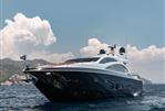 Sunseeker Predator 84 - 2 - Exterior