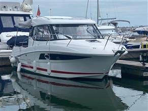 Beneteau Antares 8.80 OB