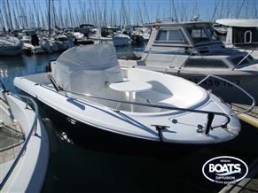 JEANNEAU CAP CAMARAT 625
