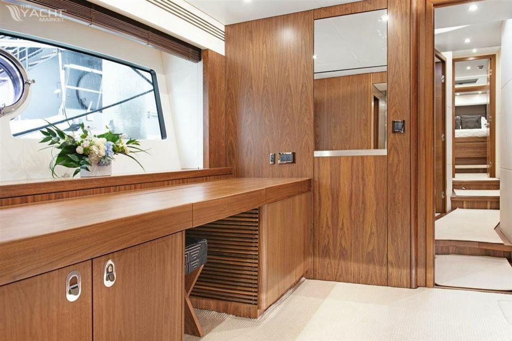 2016 Sunseeker